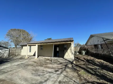 17202 Sunshine Street Houston TX 77049