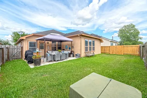 2003 Lansing Cove Drive Fresno TX 77545