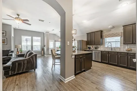 2003 Lansing Cove Drive Fresno TX 77545