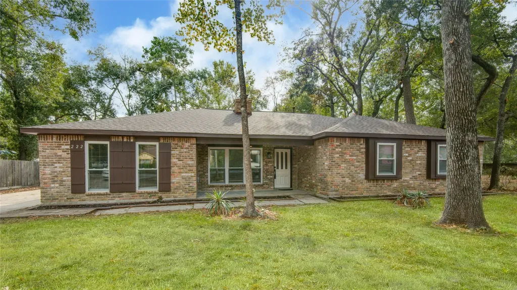 222 Ridgewood Drive Spring TX 77386