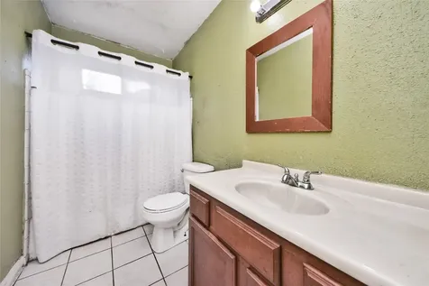 12026 Sela Lane Houston TX 77072