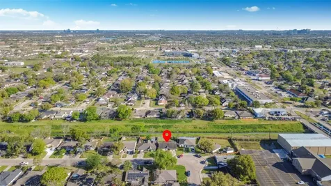 12026 Sela Lane Houston TX 77072