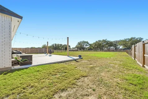 6618 Nichols Landing Needville TX 77461