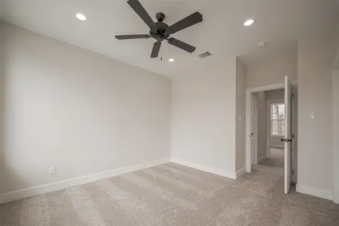 918 Saint Clair Street B Houston TX 77088