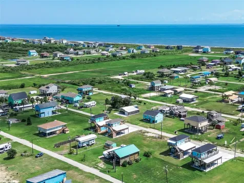 122 Ocean Breeze Drive Crystal Beach TX 77650