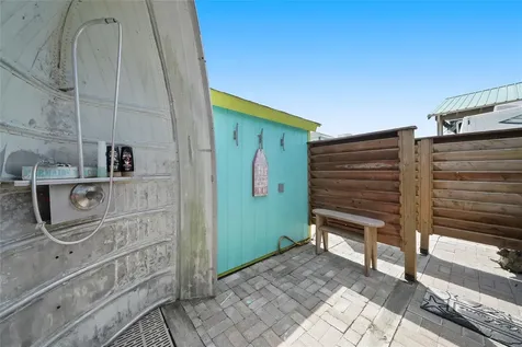 122 Ocean Breeze Drive Crystal Beach TX 77650