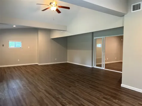 304 S Shadowbend Avenue Friendswood TX 77546