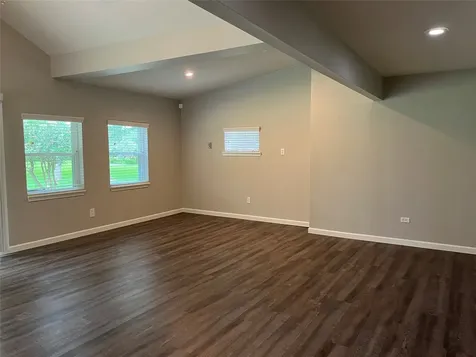 304 S Shadowbend Avenue Friendswood TX 77546