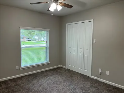 304 S Shadowbend Avenue Friendswood TX 77546