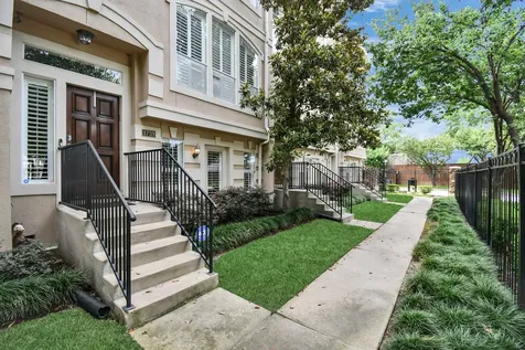 1739 French Village Drive Houston TX 77055