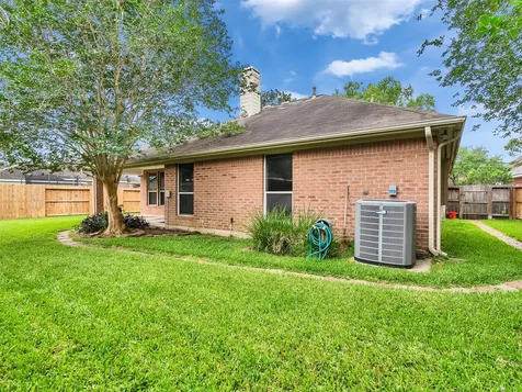4123 Ridgepoint Drive Pearland TX 77584