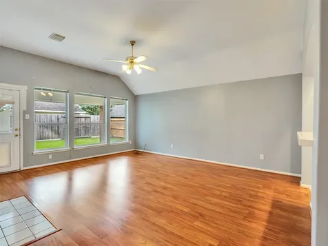 4123 Ridgepoint Drive Pearland TX 77584