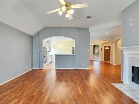 4123 Ridgepoint Drive Pearland TX 77584