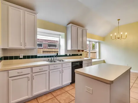 4123 Ridgepoint Drive Pearland TX 77584