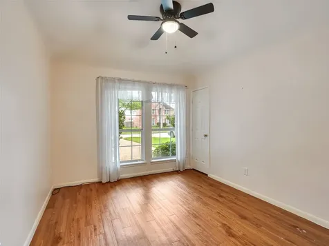4123 Ridgepoint Drive Pearland TX 77584
