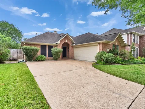 4123 Ridgepoint Drive Pearland TX 77584