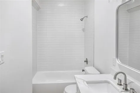 702 40th Street Galveston TX 77550