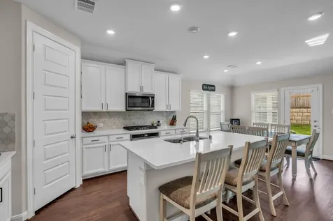 1917 Canyon Live Oak Street Conroe TX 77304