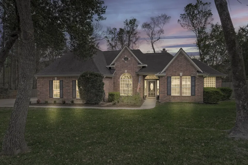 2306 Carriage Run E Conroe TX 77384