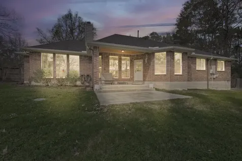2306 Carriage Run E Conroe TX 77384