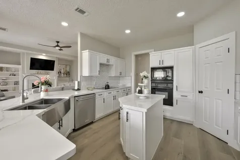 2306 Carriage Run E Conroe TX 77384