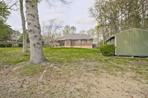 2306 Carriage Run E Conroe TX 77384