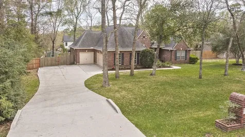 2306 Carriage Run E Conroe TX 77384