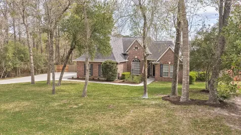 2306 Carriage Run E Conroe TX 77384