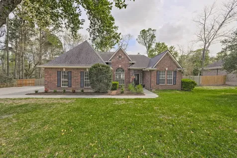 2306 Carriage Run E Conroe TX 77384
