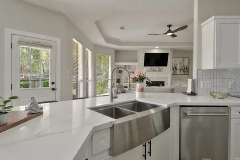 2306 Carriage Run E Conroe TX 77384
