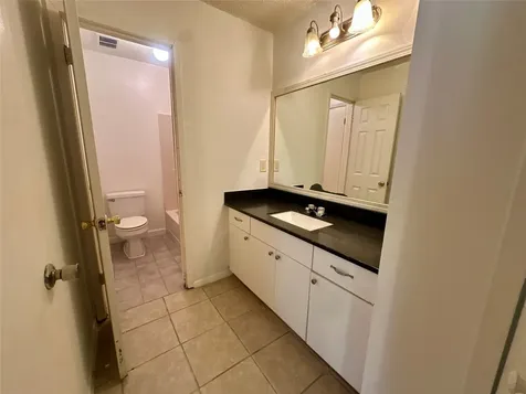 11506 Meadow Pines Court B Houston TX 77477