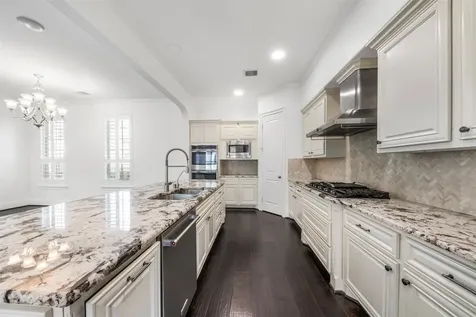 908 Amelia Street Sugar Land TX 77478