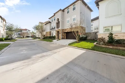908 Amelia Street Sugar Land TX 77478