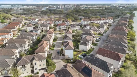 908 Amelia Street Sugar Land TX 77478