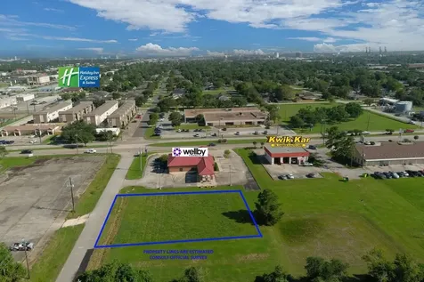 1100 6th Street La Porte TX 77571