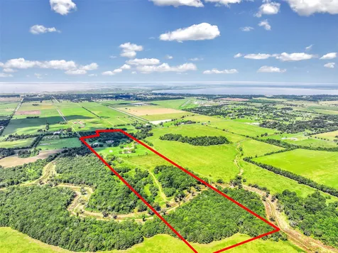 3042 Poskey Road Anahuac TX 77514