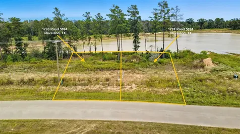 1793 Road 5894 Cleveland TX 77327