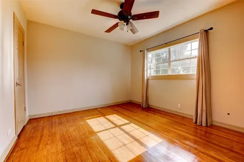 4303 Castor Street Houston TX 77022