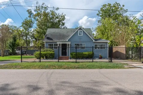 4303 Castor Street Houston TX 77022