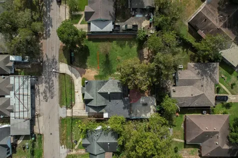 4303 Castor Street Houston TX 77022