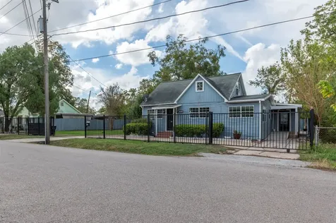 4303 Castor Street Houston TX 77022