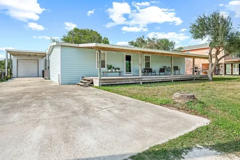 904 W Harrison Avenue Port O Connor TX 77982
