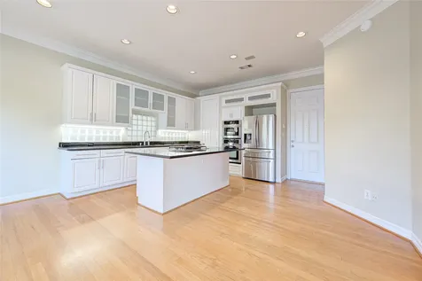 2124 Nantucket Drive A Houston TX 77057