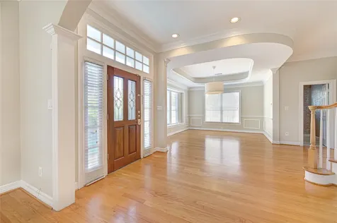 2124 Nantucket Drive A Houston TX 77057