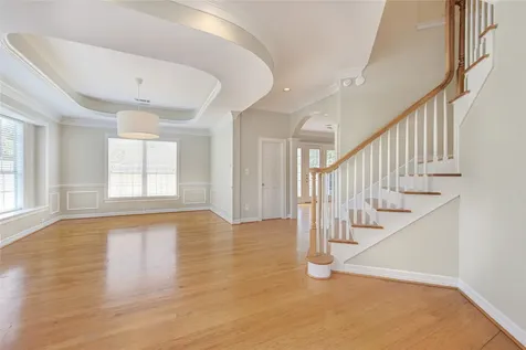 2124 Nantucket Drive A Houston TX 77057