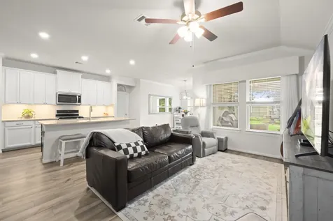12813 S Winding Pines Drive Tomball TX 77375