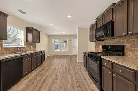 1308 Winding Willow Drive Pinehurst TX 77362