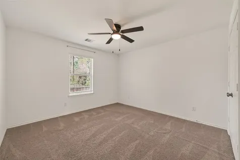 1308 Winding Willow Drive Pinehurst TX 77362