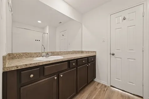 1308 Winding Willow Drive Pinehurst TX 77362