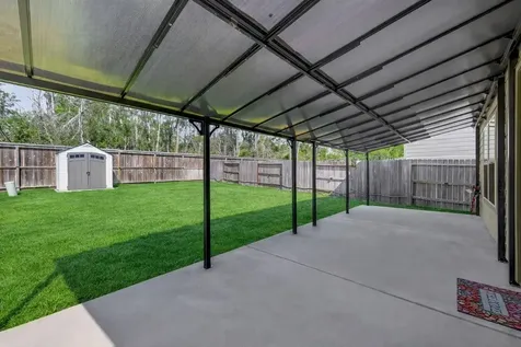 1308 Winding Willow Drive Pinehurst TX 77362